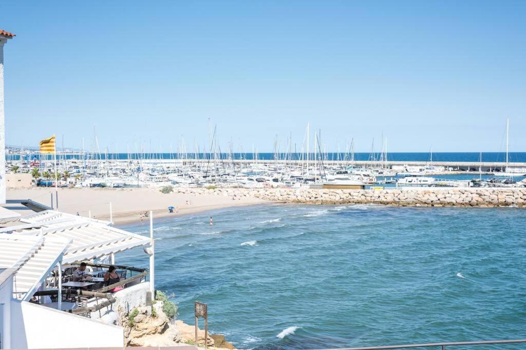 ¡Impactante Apartamento A Cero Linea De Mar! Lejlighed Tarragona Eksteriør billede